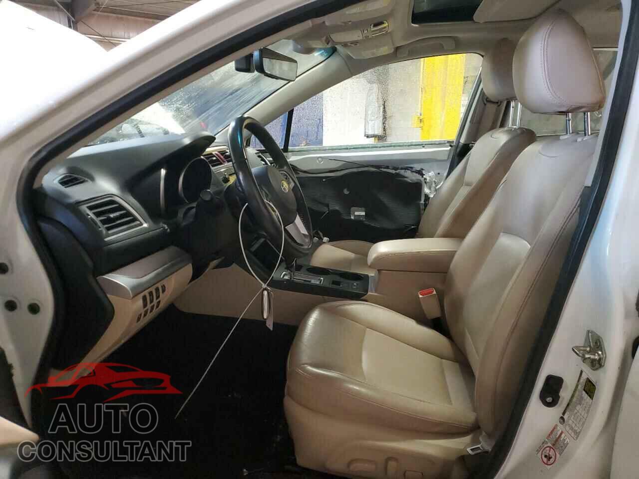 SUBARU OUTBACK 2017 - 4S4BSANC3H3323217