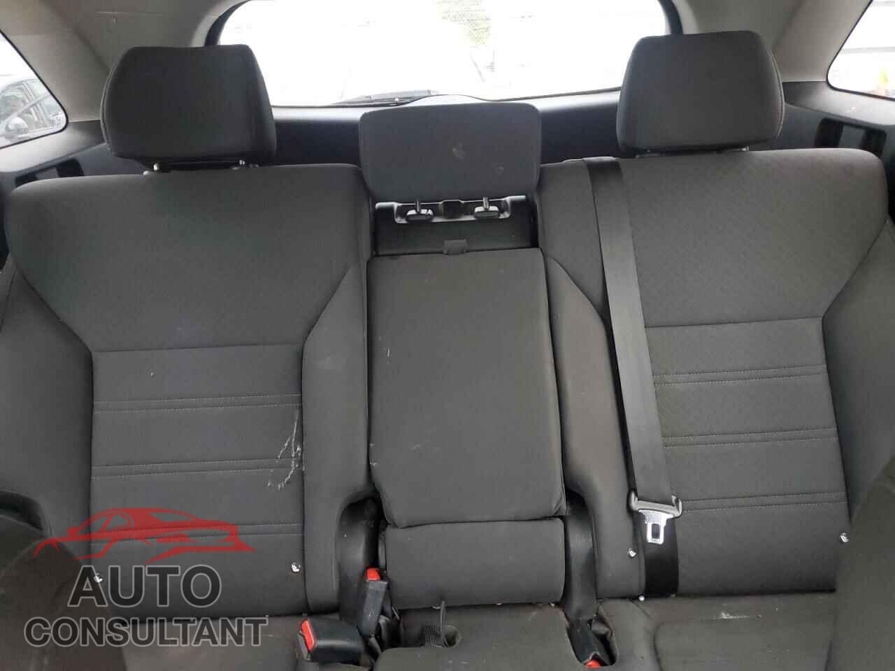 KIA SORENTO 2016 - 5XYPG4A33GG089366