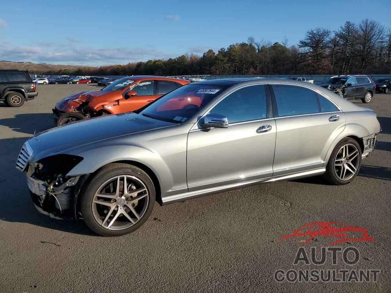 MERCEDES-BENZ S-CLASS 2010 - WDDNG8GB2AA352263