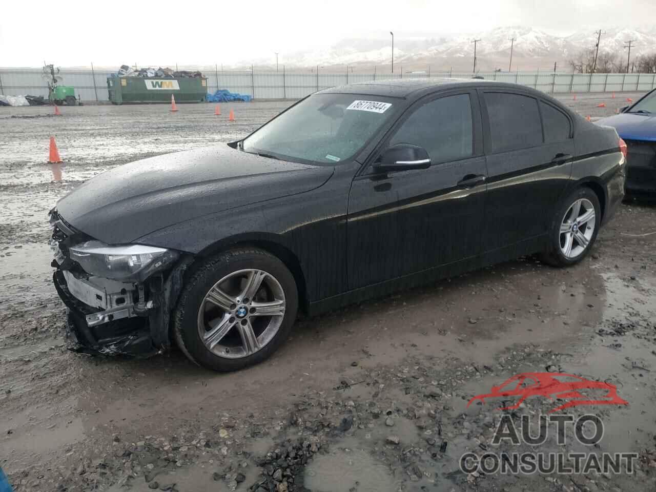 BMW 3 SERIES 2013 - WBA3B5G55DNS02411