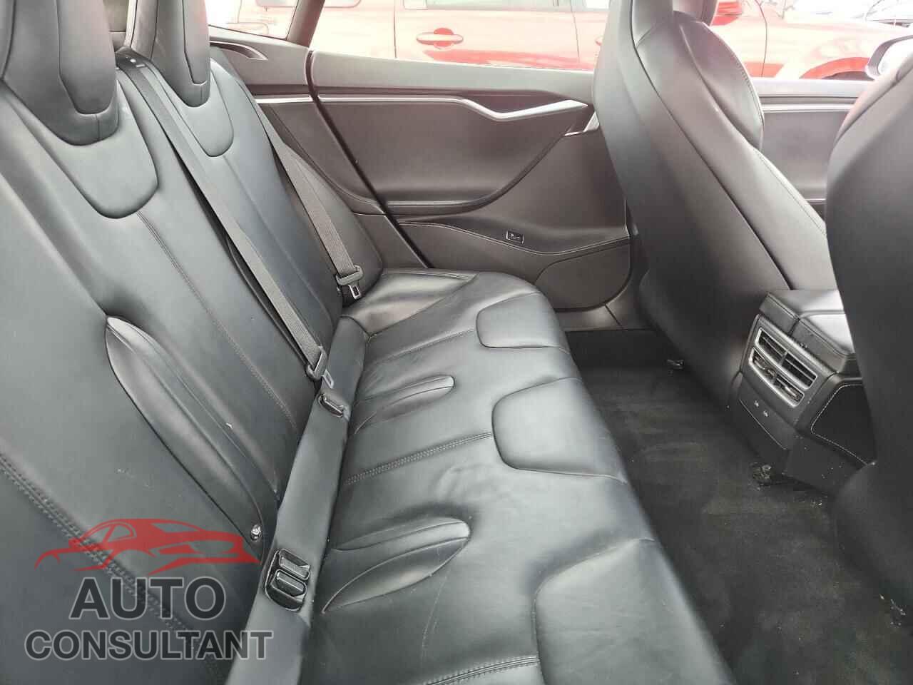 TESLA MODEL S 2017 - 5YJSA1E26HF198439