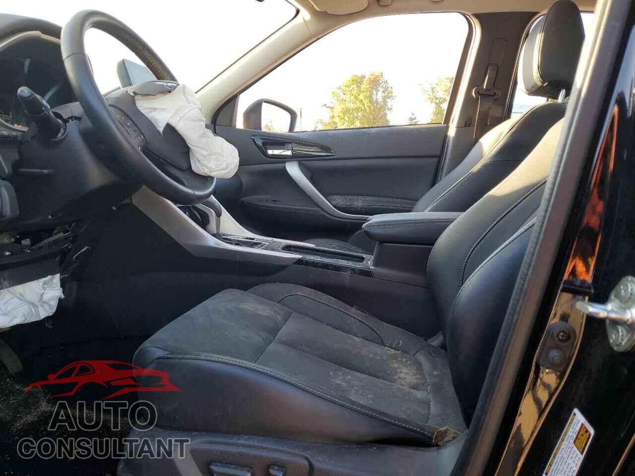 MITSUBISHI ECLIPSE 2023 - JA4ATWAA6PZ025281