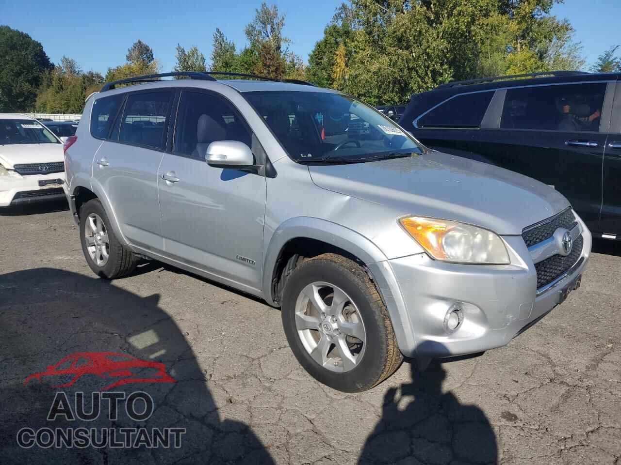 TOYOTA RAV4 2010 - JTMDF4DV8A5027237