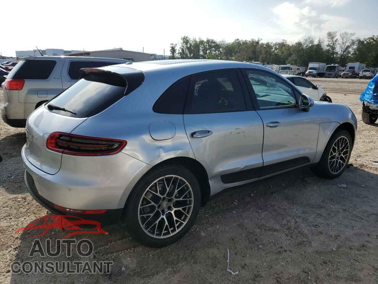 PORSCHE MACAN 2016 - WP1AB2A57GLB47508