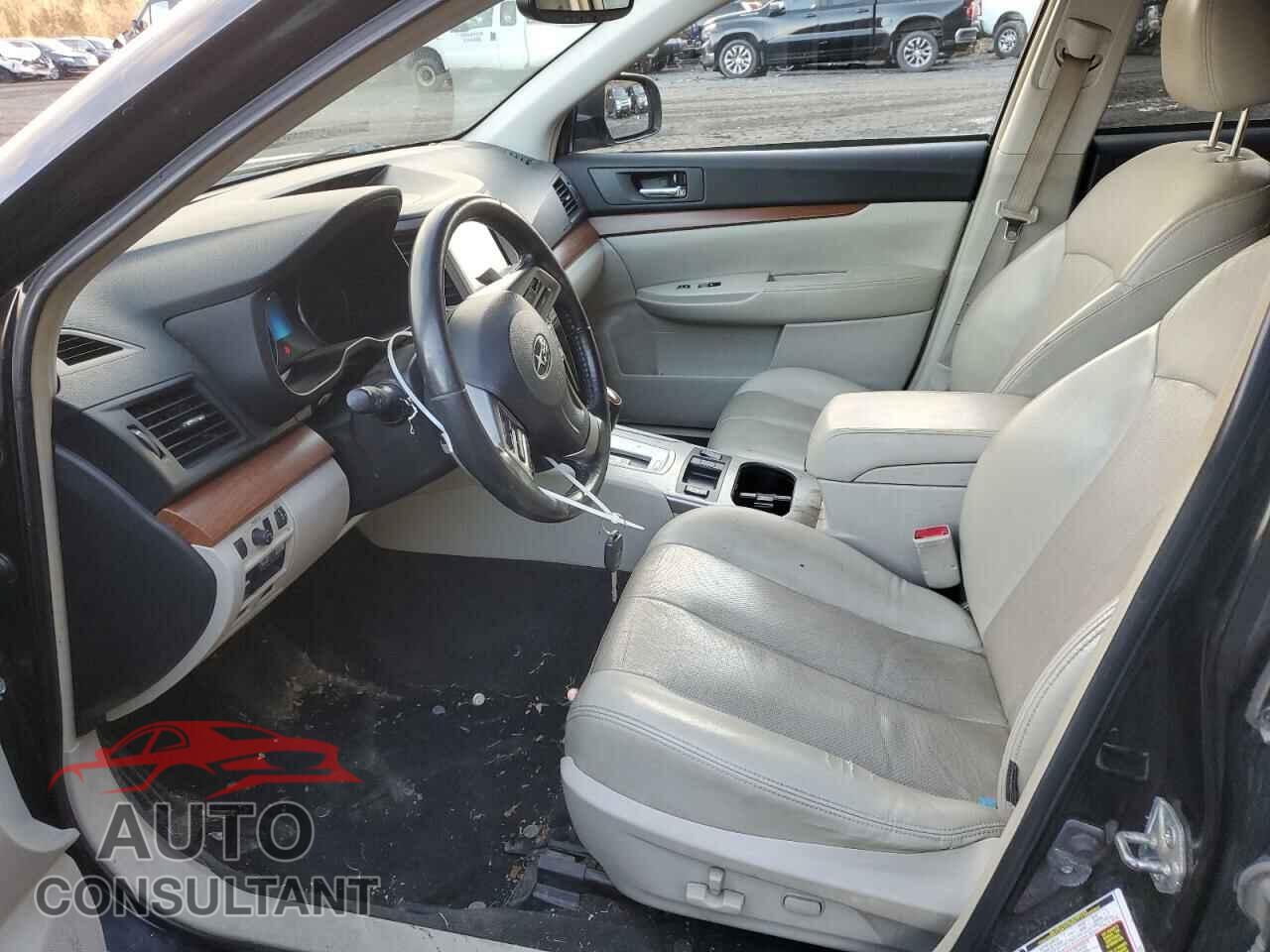 SUBARU OUTBACK 2013 - 4S4BRBLC7D3309710