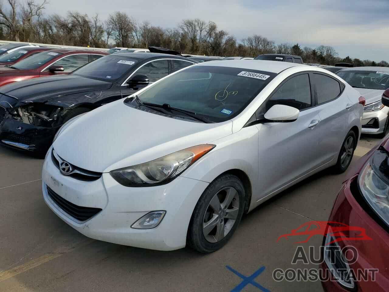 HYUNDAI ELANTRA 2013 - 5NPDH4AE7DH376280