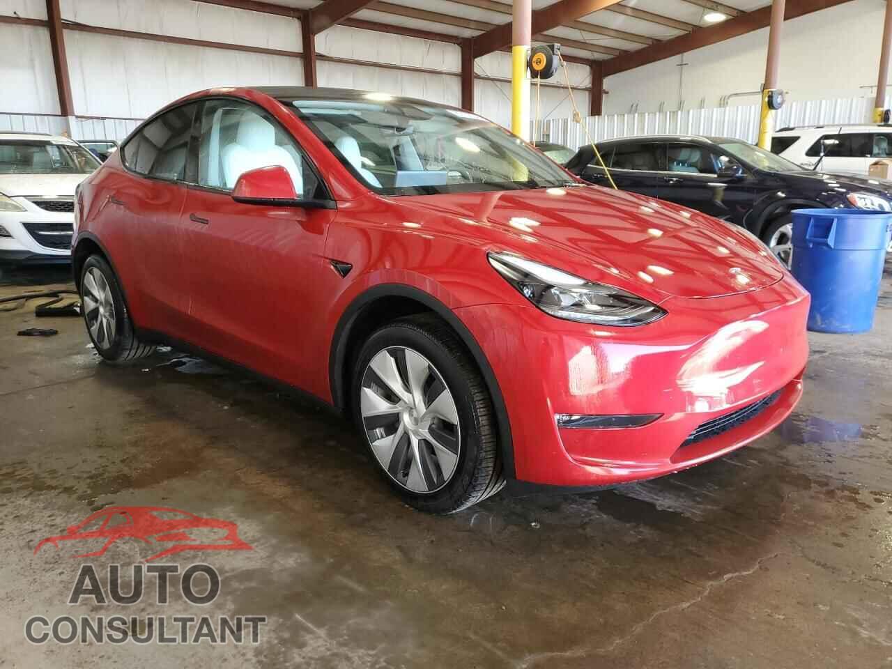 TESLA MODEL Y 2024 - 7SAYGDEE5RA215527