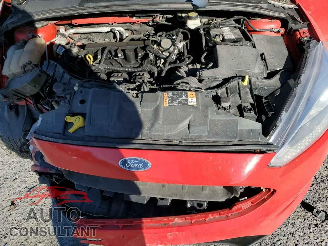 FORD FOCUS 2017 - 1FADP3K23HL247977