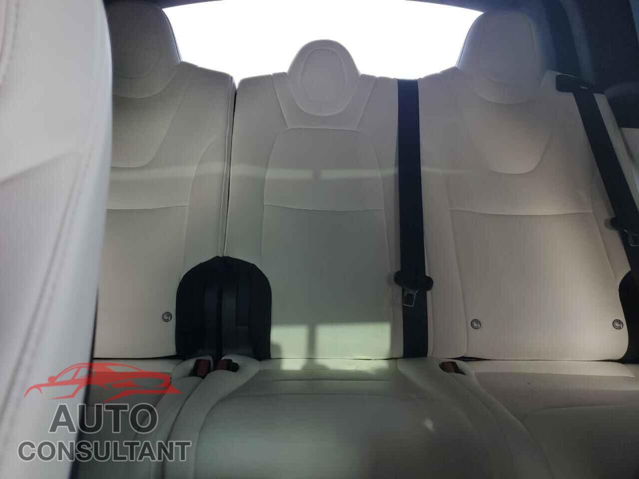 TESLA MODEL X 2020 - 5YJXCAE45LF283959