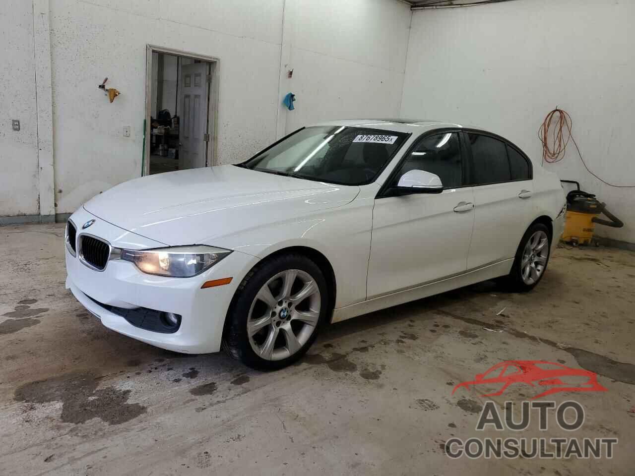 BMW 3 SERIES 2014 - WBA3C3G50ENS69078