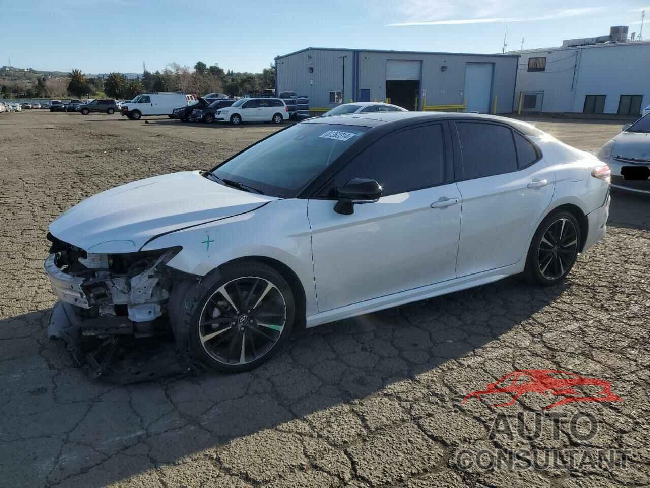 TOYOTA CAMRY 2019 - 4T1B61HK2KU231783