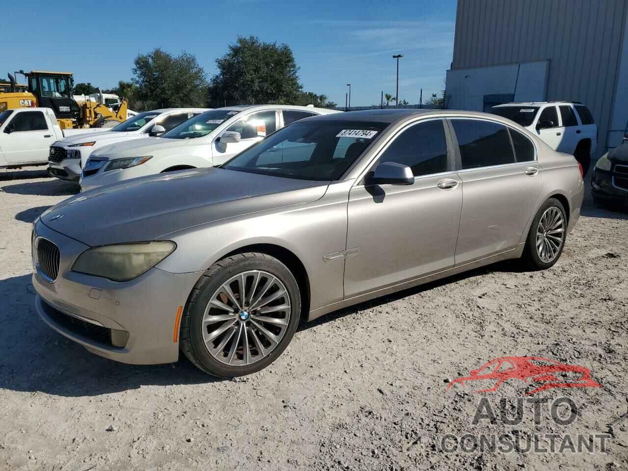 BMW 7 SERIES 2012 - WBAKB4C5XCC575773