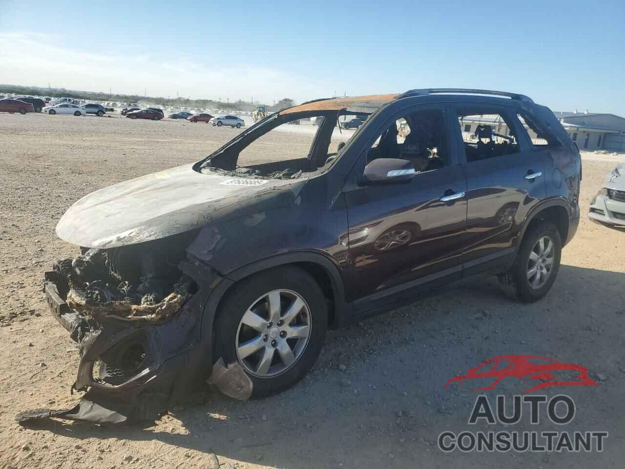 KIA SORENTO 2011 - 5XYKT4A17BG107400