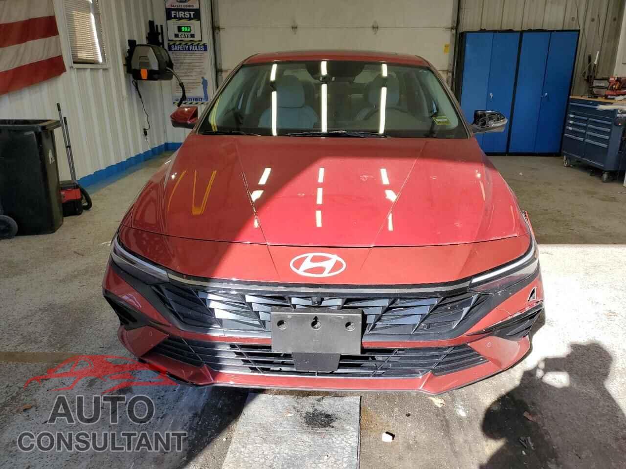 HYUNDAI ELANTRA 2024 - KMHLP4DG4RU841036