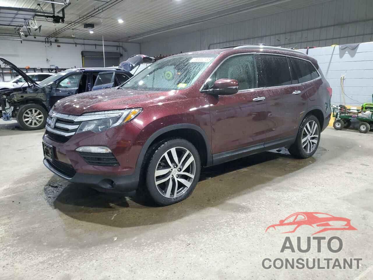 HONDA PILOT 2017 - 5FNYF6H99HB024088