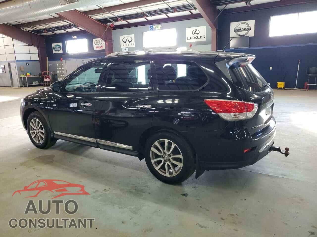 NISSAN PATHFINDER 2014 - 5N1AR2MM4EC644847