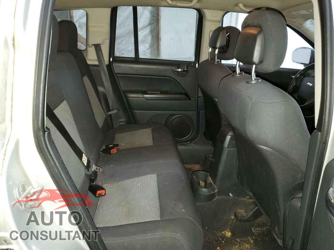 JEEP COMPASS 2010 - 1J4NF1FB8AD620344