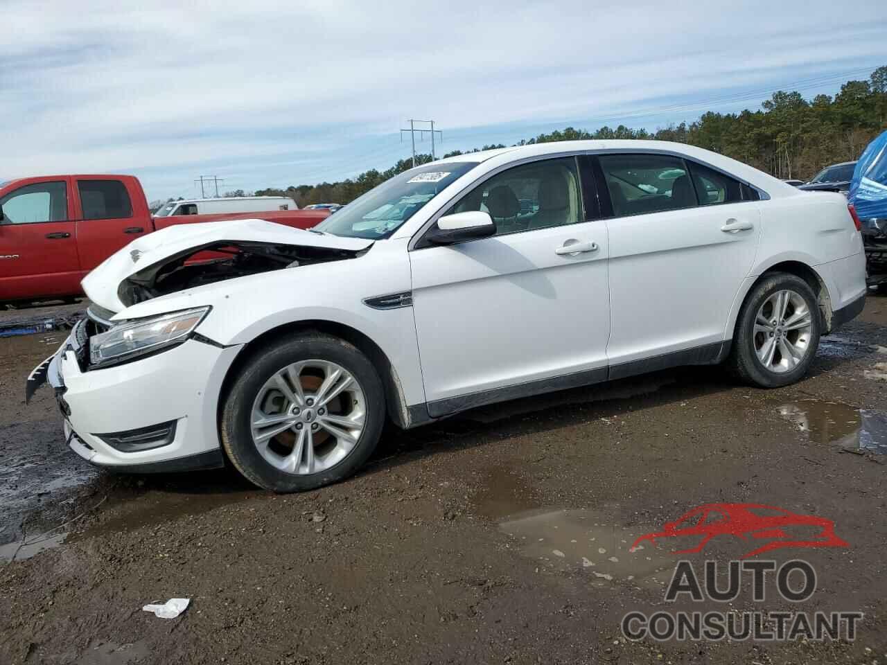 FORD TAURUS 2013 - 1FAHP2E82DG161168