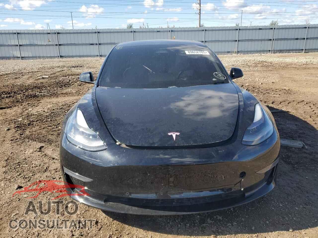 TESLA MODEL 3 2021 - 5YJ3E1EA1MF994185