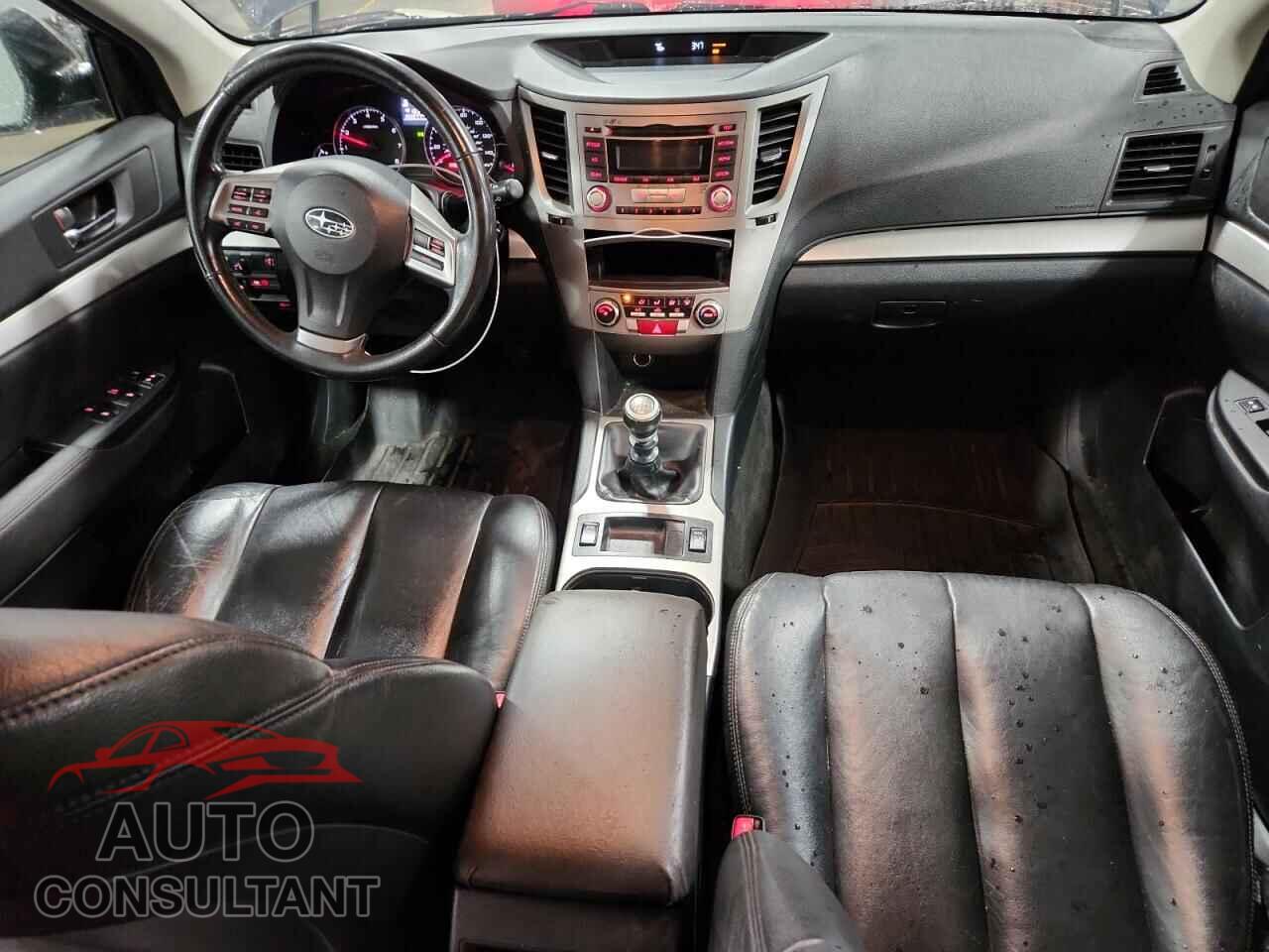 SUBARU OUTBACK 2013 - 4S4BRCCC3D1230052