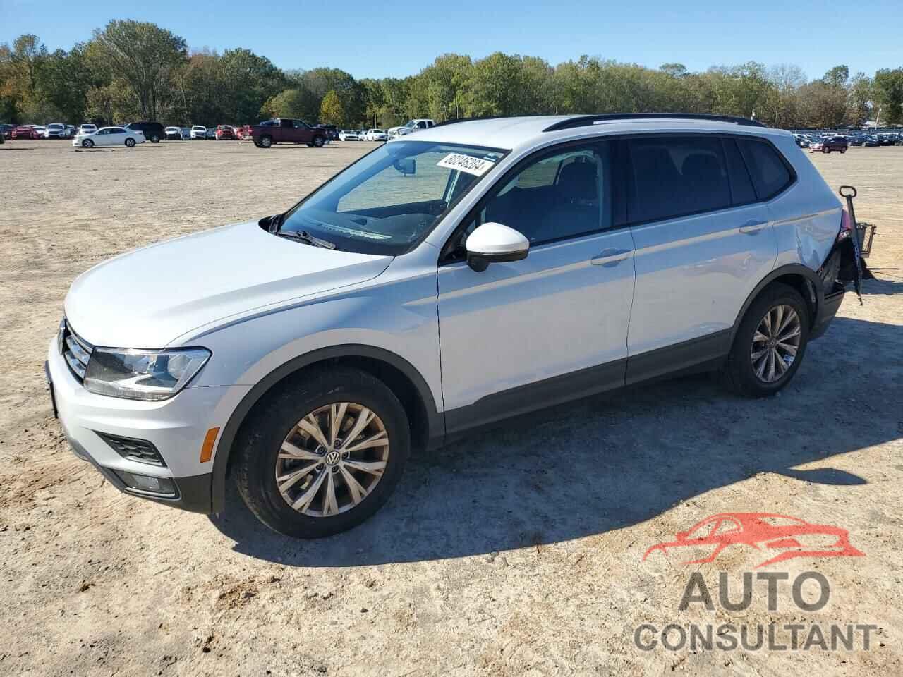 VOLKSWAGEN TIGUAN 2018 - 3VV0B7AX5JM018010