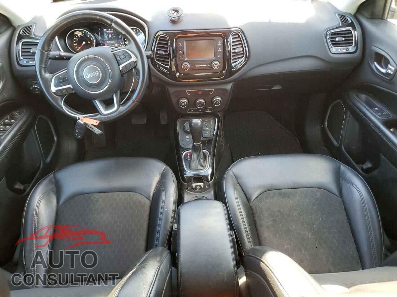 JEEP COMPASS 2018 - 3C4NJDBB8JT456860
