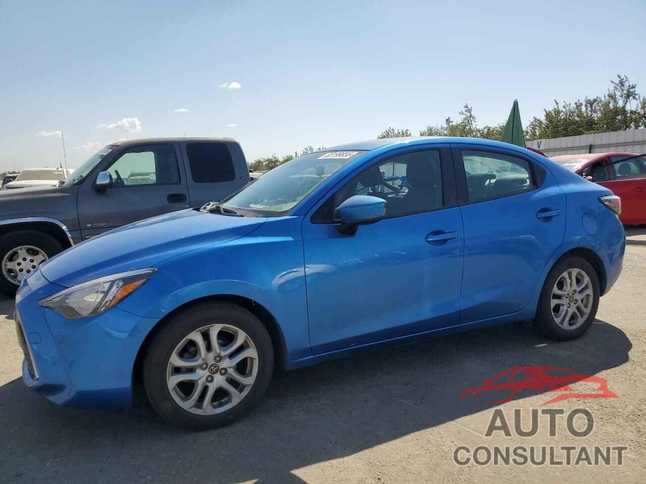 TOYOTA YARIS 2017 - 3MYDLBYV0HY157518