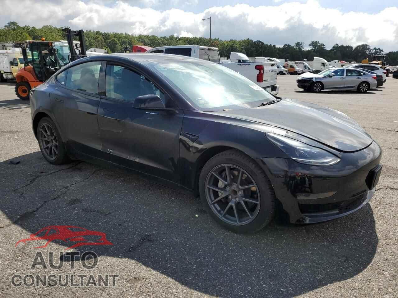 TESLA MODEL 3 2023 - 5YJ3E1EA6PF438121
