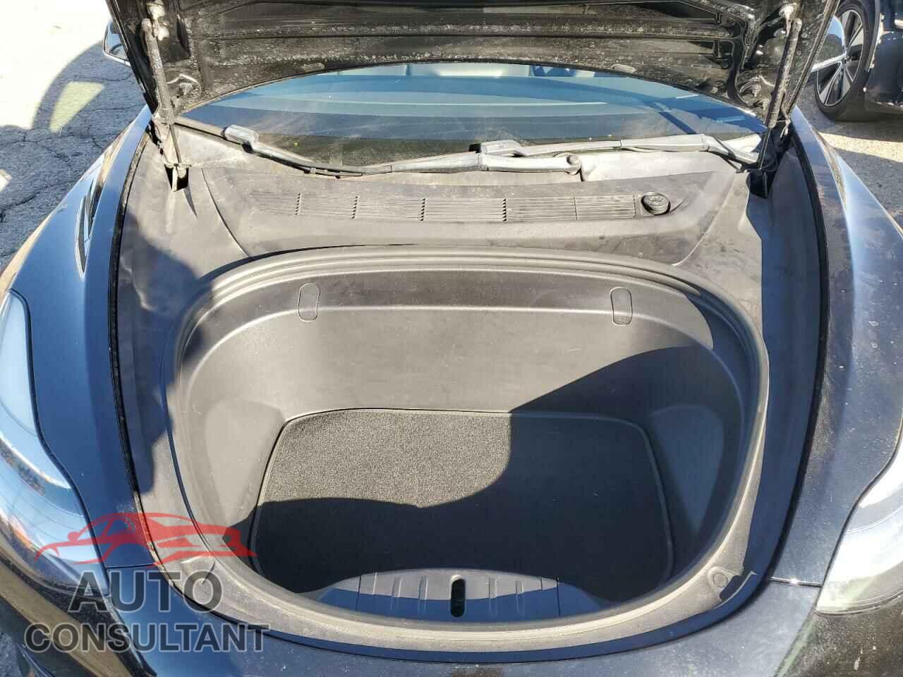 TESLA MODEL 3 2019 - 5YJ3E1EA4KF296618