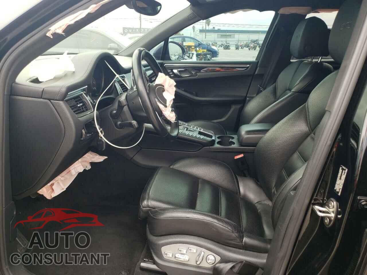 PORSCHE MACAN 2017 - WP1AG2A57HLB50301