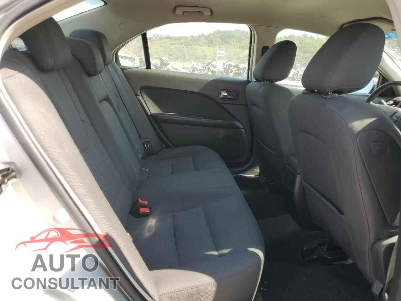 FORD FUSION 2010 - 3FAHP0HA5AR372923