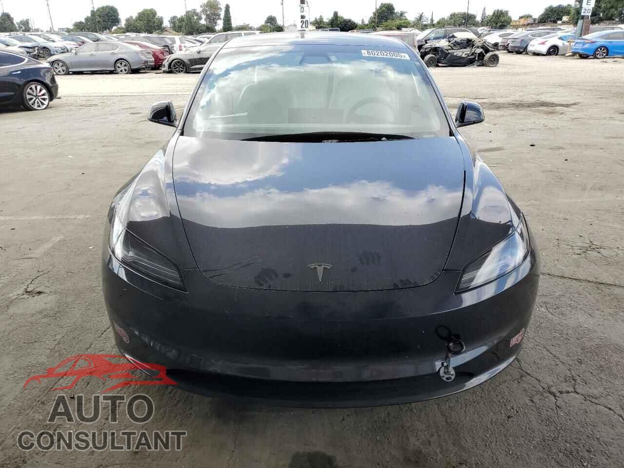TESLA MODEL 3 2024 - 5YJ3E1EB3RF834776