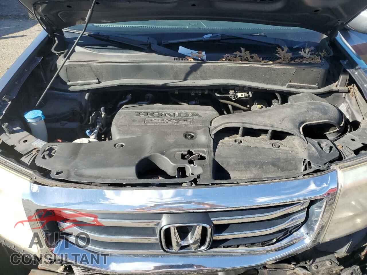 HONDA PILOT 2013 - 5FNYF4H55DB044124