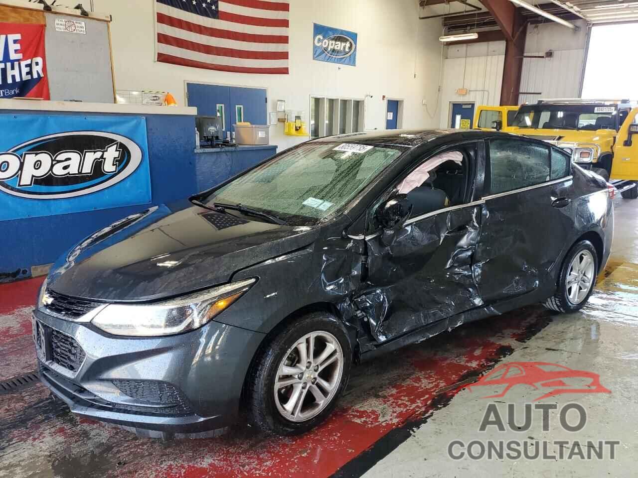 CHEVROLET CRUZE 2018 - 1G1BE5SM4J7100854