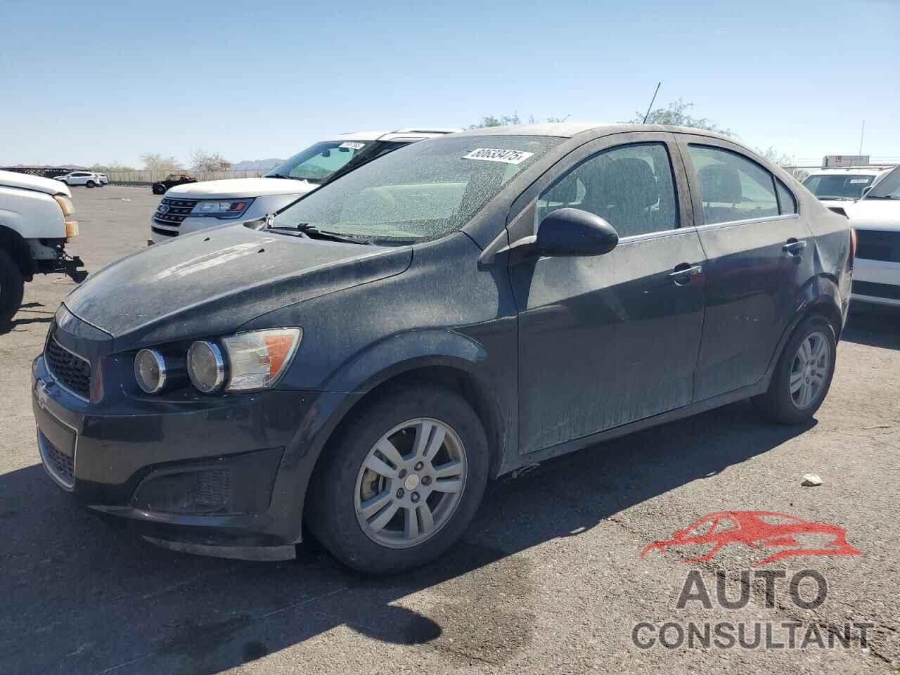 CHEVROLET SONIC 2015 - 1G1JC5SB6F4126932