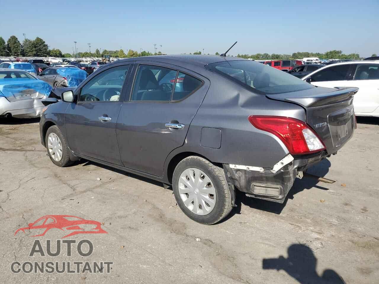 NISSAN VERSA 2017 - 3N1CN7AP3HL846367