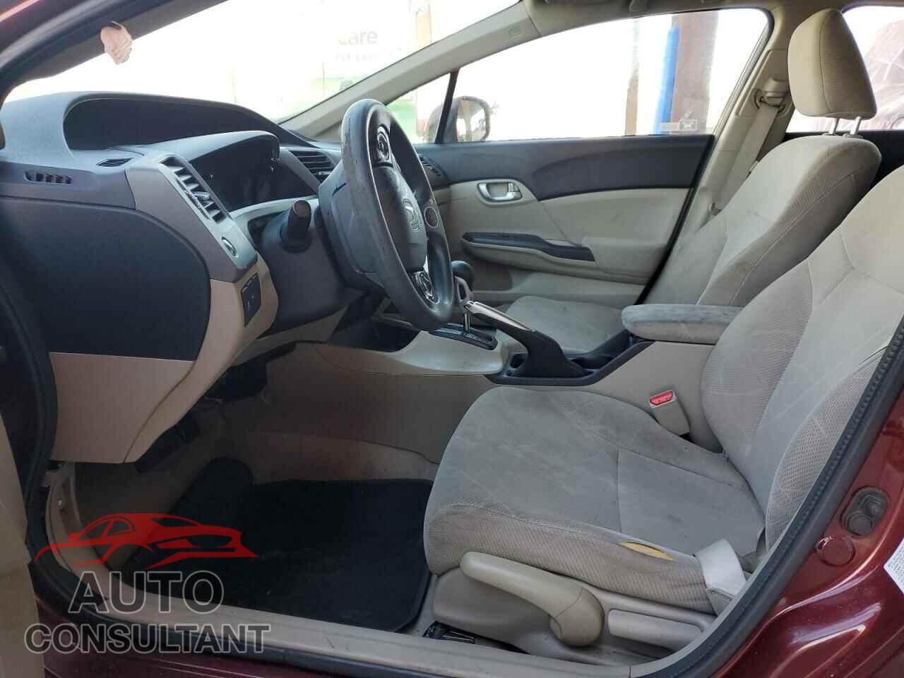 HONDA CIVIC 2012 - 2HGFB2F86CH573841