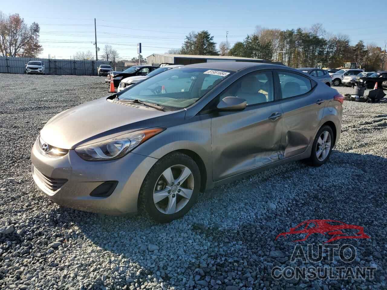 HYUNDAI ELANTRA 2013 - 5NPDH4AE1DH423156