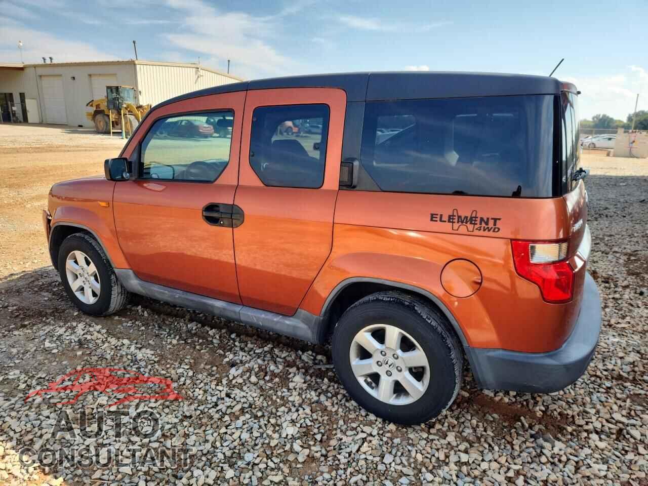 HONDA ELEMENT 2011 - 5J6YH2H77BL004857