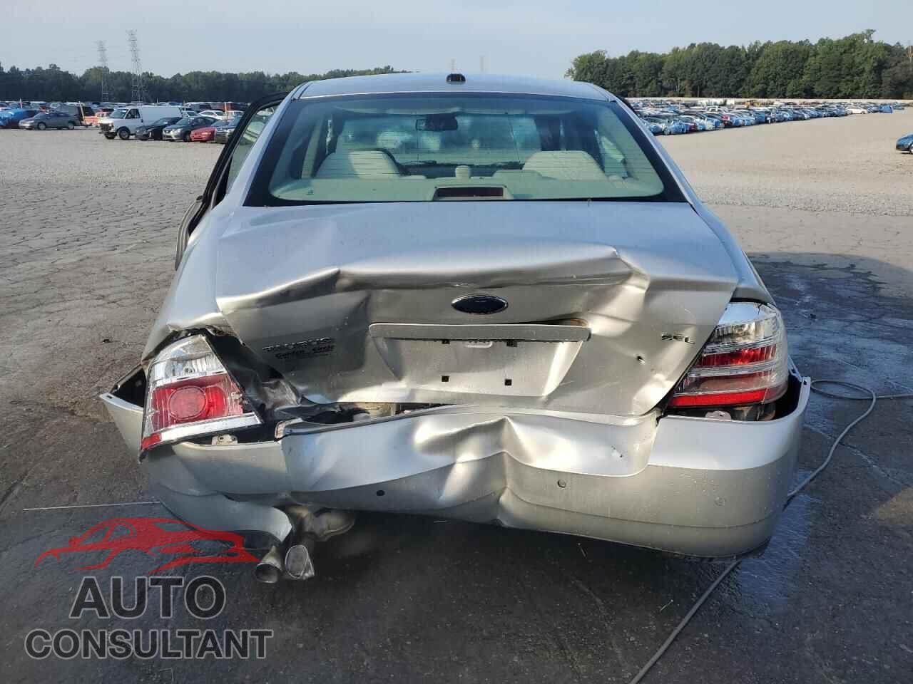 FORD TAURUS 2009 - 1FAHP24W89G104285