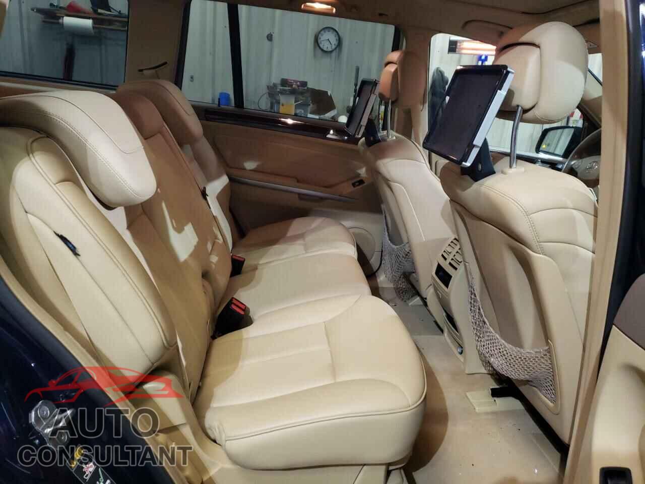 MERCEDES-BENZ GL-CLASS 2012 - 4JGBF7BE3CA799159