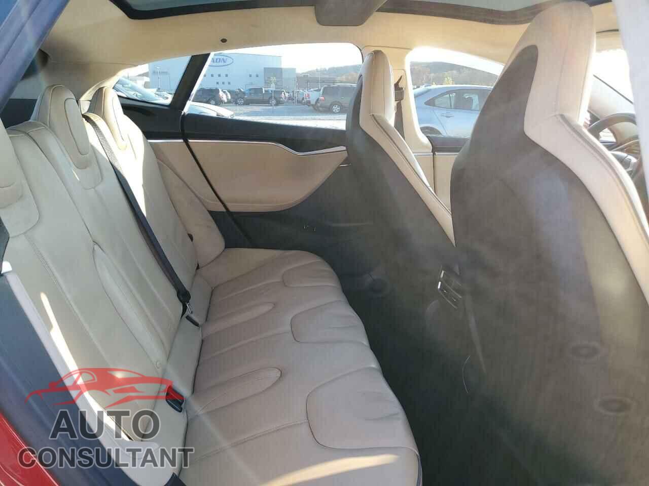 TESLA MODEL S 2013 - 5YJSA1CP4DFP17612