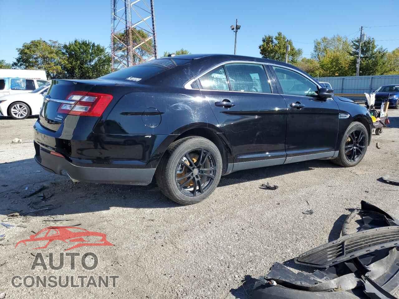 FORD TAURUS 2016 - 1FAHP2E85GG140996