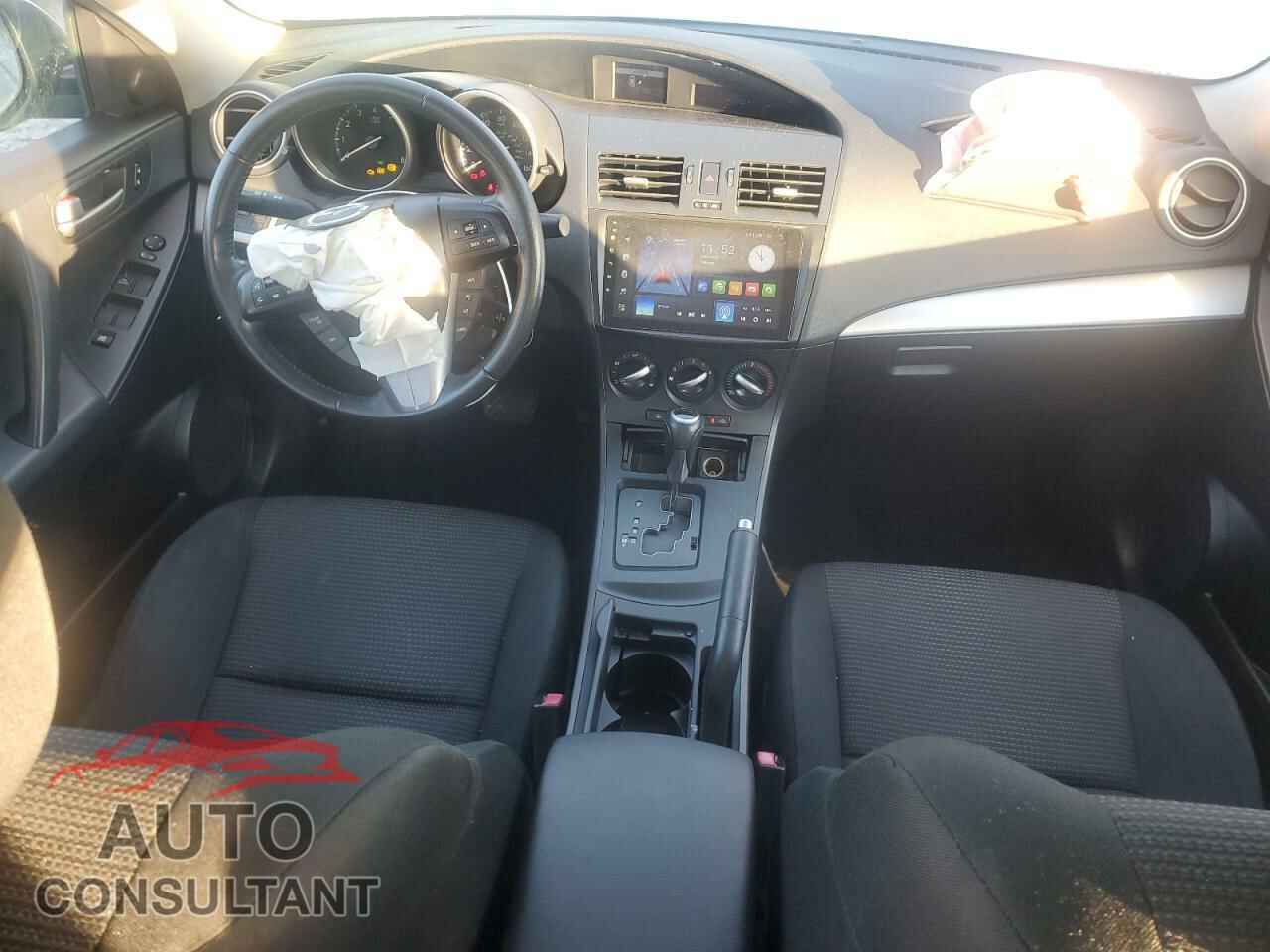 MAZDA 3 2012 - JM1BL1V84C1583479