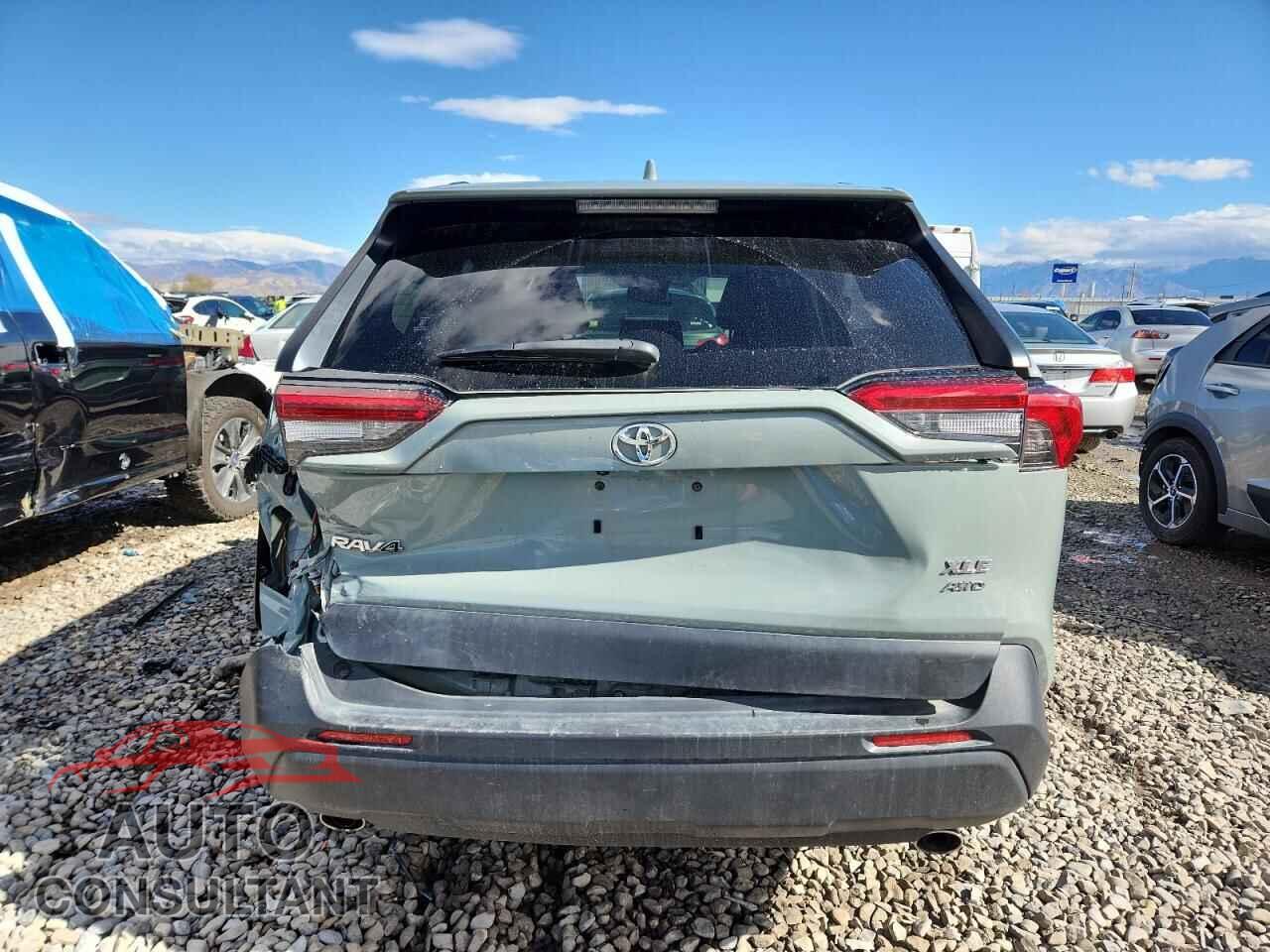 TOYOTA RAV4 2019 - JTMP1RFV9KD028510