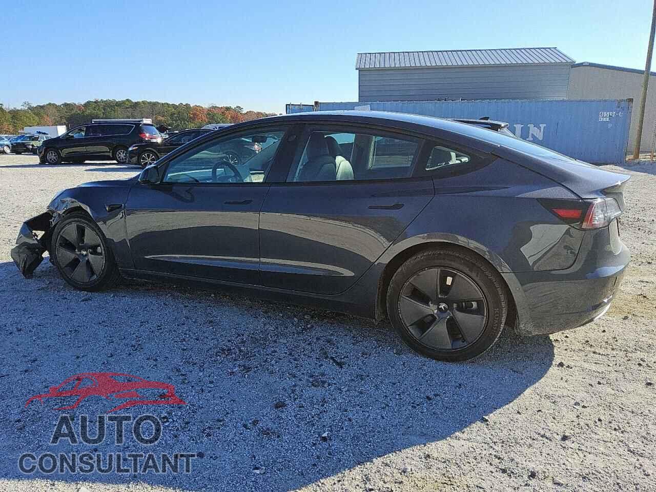 TESLA MODEL 3 2022 - 5YJ3E1EA7NF370683