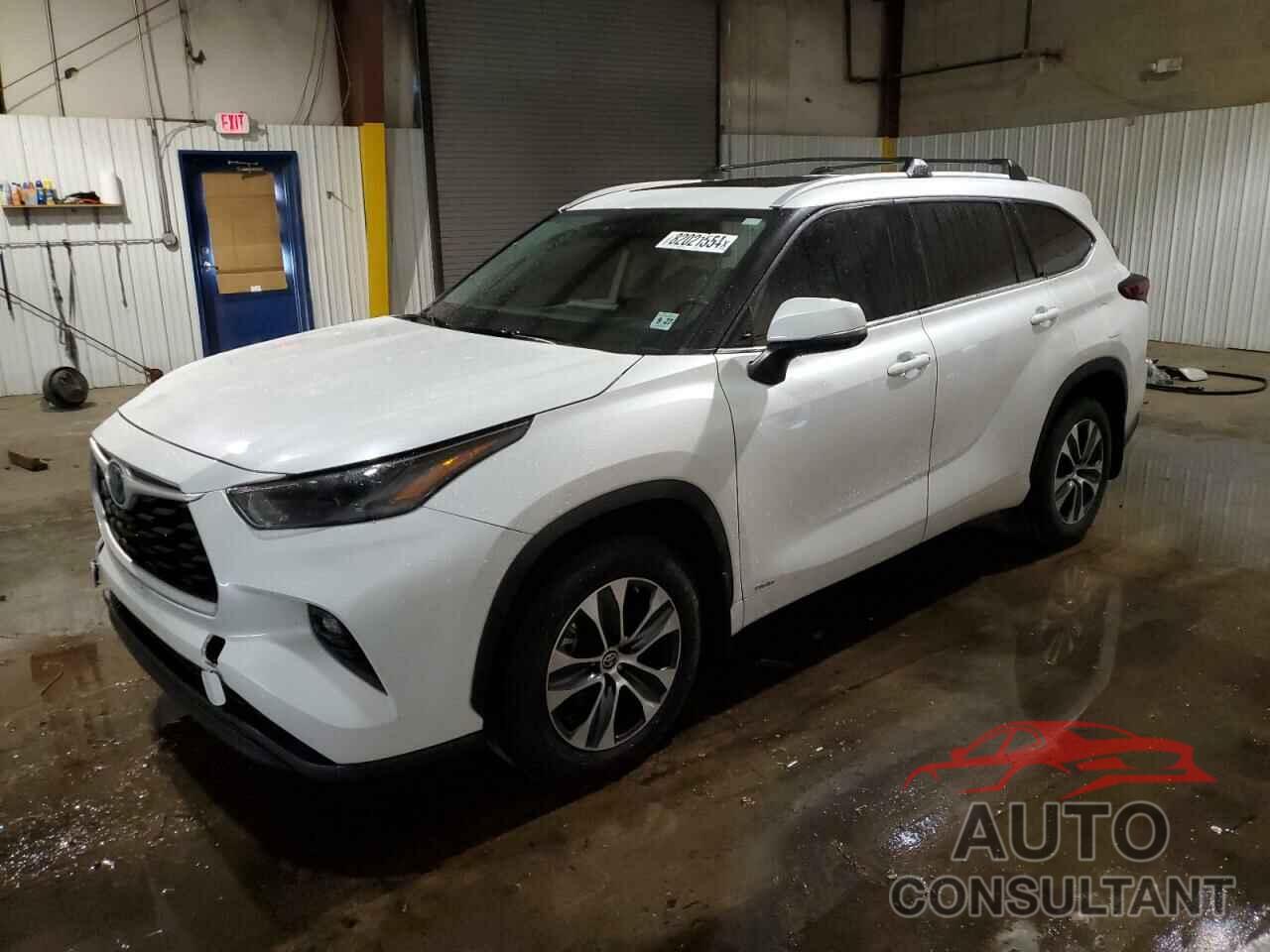 TOYOTA HIGHLANDER 2022 - 5TDGBRCH4NS549235