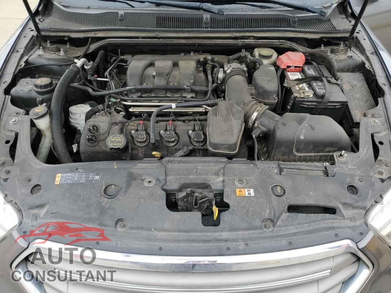 FORD TAURUS 2014 - 1FAHP2E82EG159695