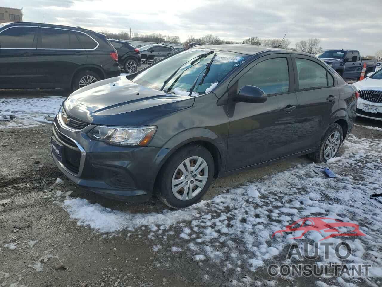 CHEVROLET SONIC 2017 - 1G1JB5SH1H4161355