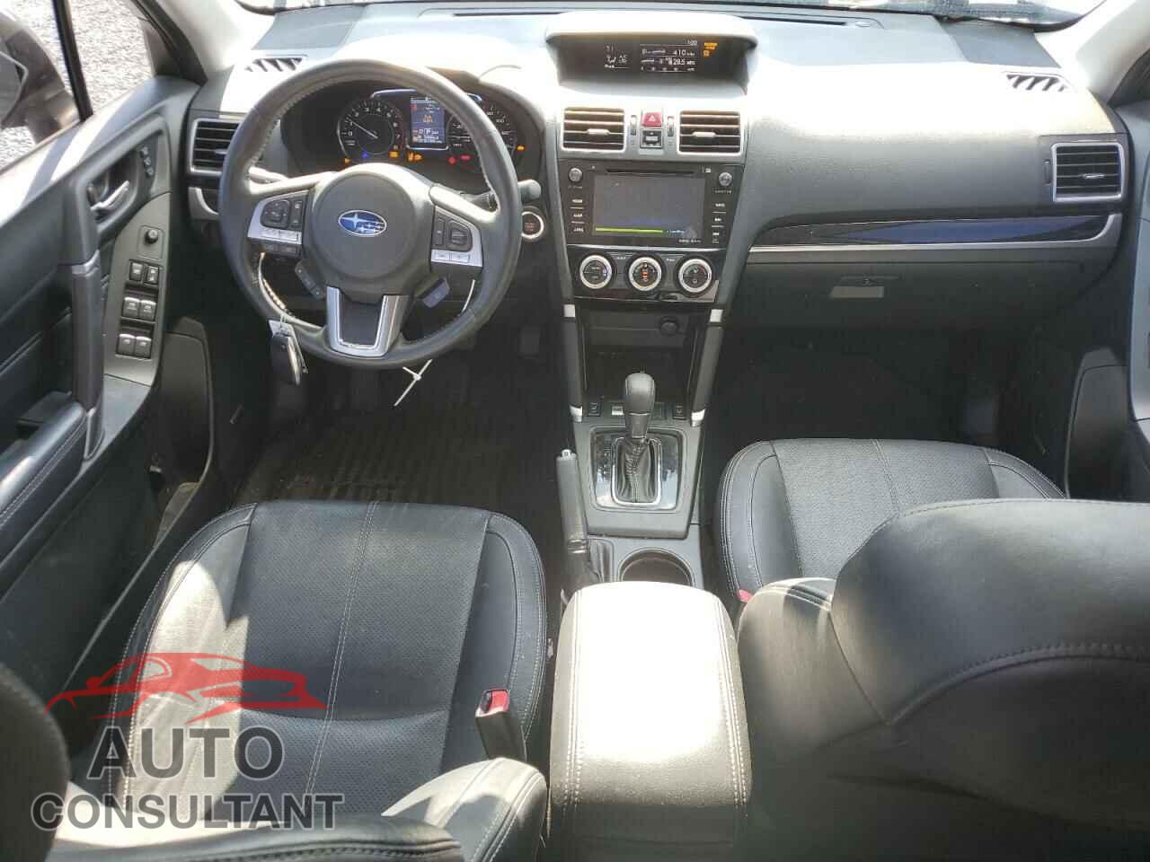 SUBARU FORESTER 2018 - JF2SJAWC8JH581992
